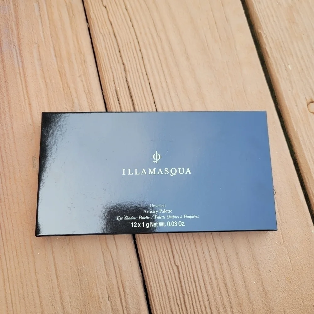 ILLAMASQUA Unveiled Artistry Palette